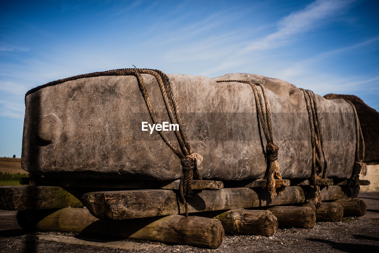 CLOSE-UP OF OLD STACK OF ROCK