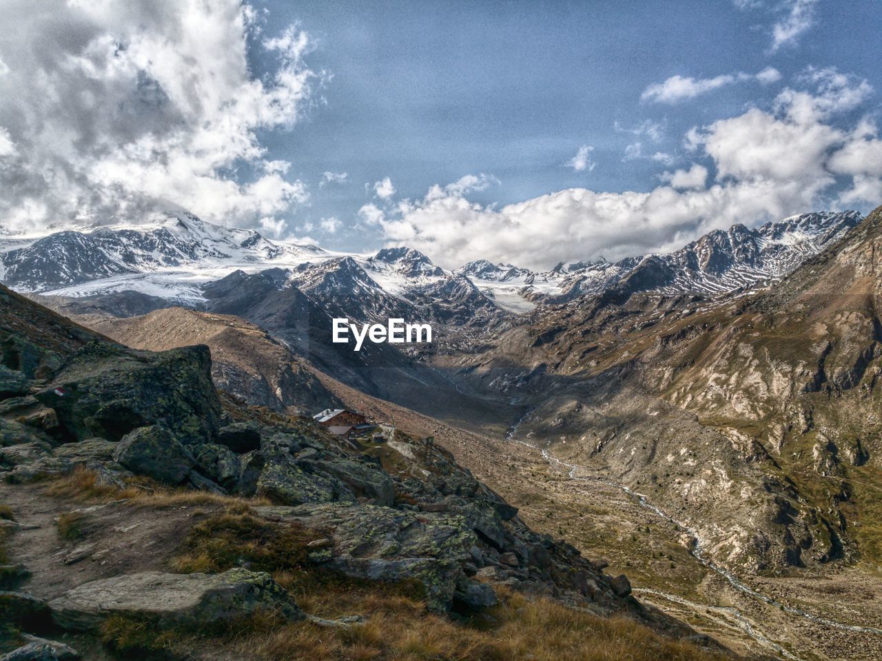 AERIAL VIEW OF MOUNTAINS