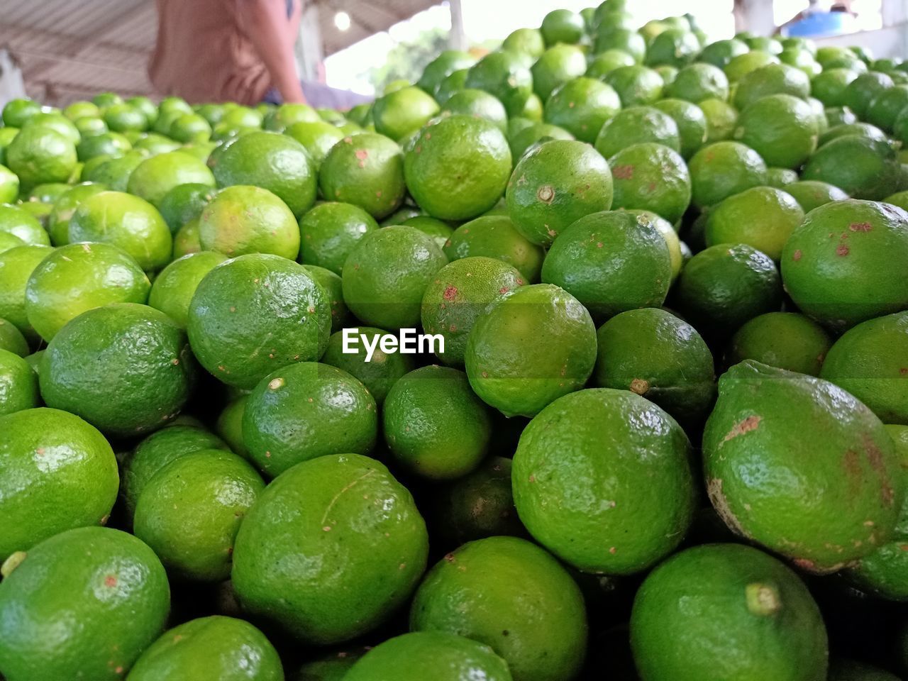 Green lemons vitamin c