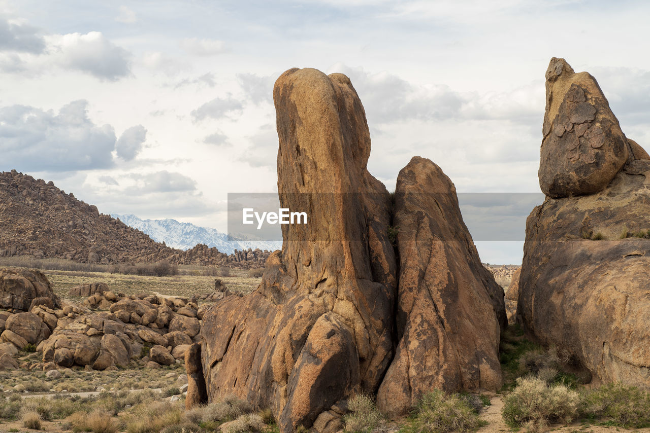 Desert rock formations sierra nevada mountain valley
