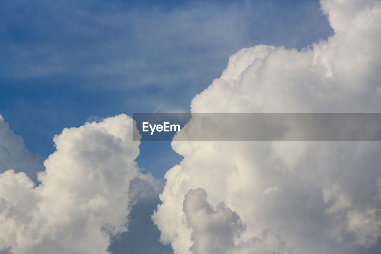 LOW ANGLE VIEW OF CLOUDS AGAINST SKY