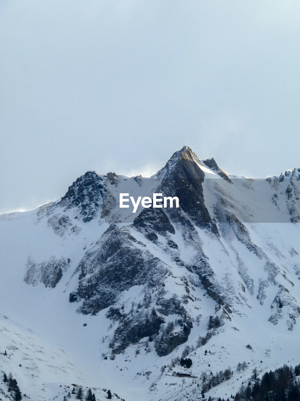 snow, cold temperature, winter, mountain, scenics - nature, beauty in nature, sky, environment, snowcapped mountain, landscape, nature, mountain range, ridge, no people, travel destinations, summit, tranquility, tranquil scene, travel, day, cloud, outdoors, non-urban scene, mountain peak, winter sports, tourism, frozen, sports