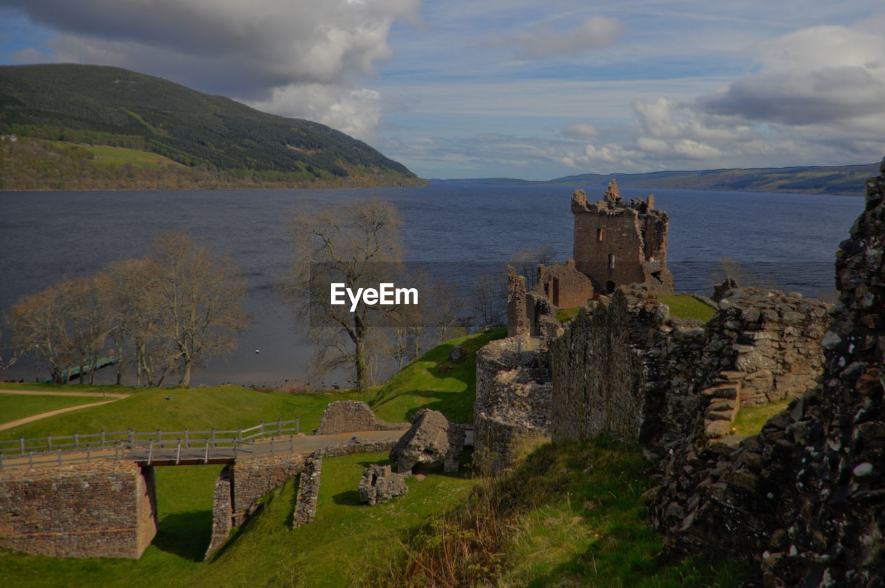 Panoramic view of old ruins against sky