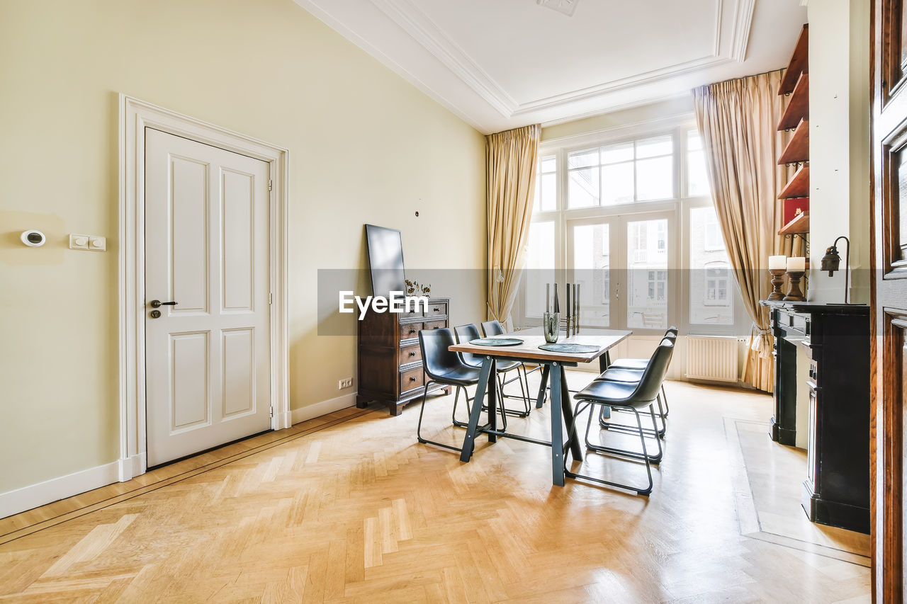 Empty chairs and tables at home