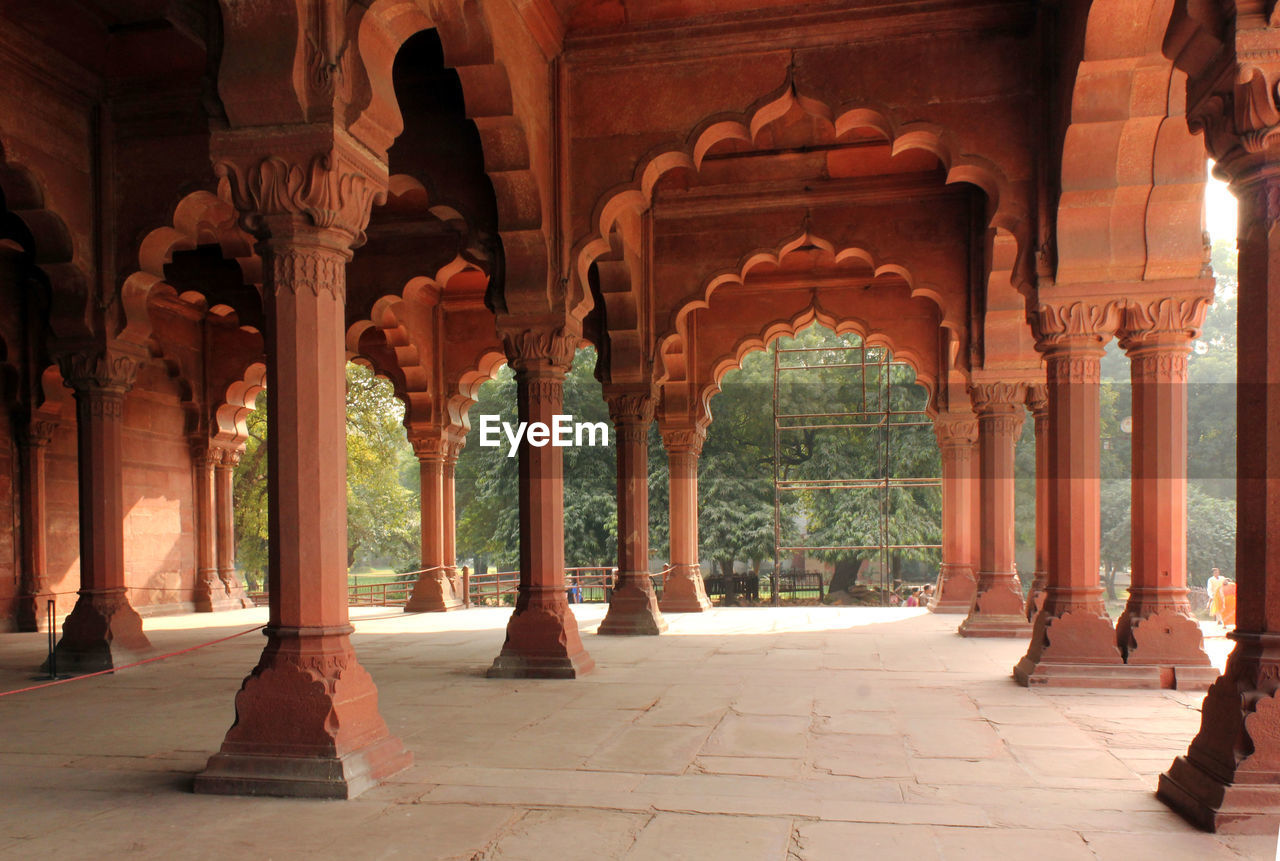 ARCHWAY OF HISTORICAL BUILDING