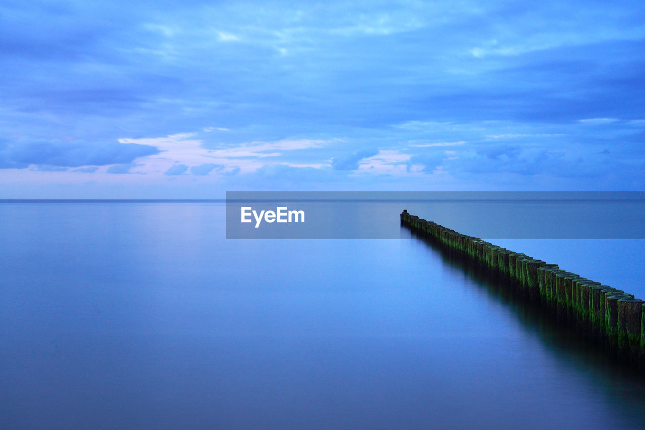 VIEW OF SEA AGAINST SKY