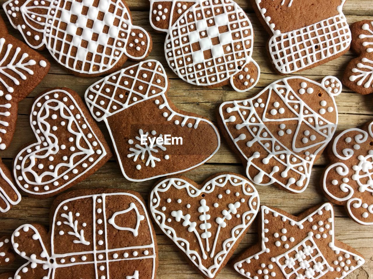 Full frame shot of gingerbread cookies