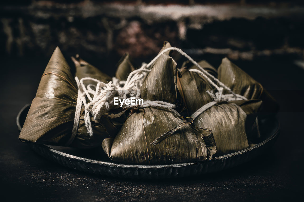 Zongzi is a delicacy that chinese people must eat during the dragon boat festival