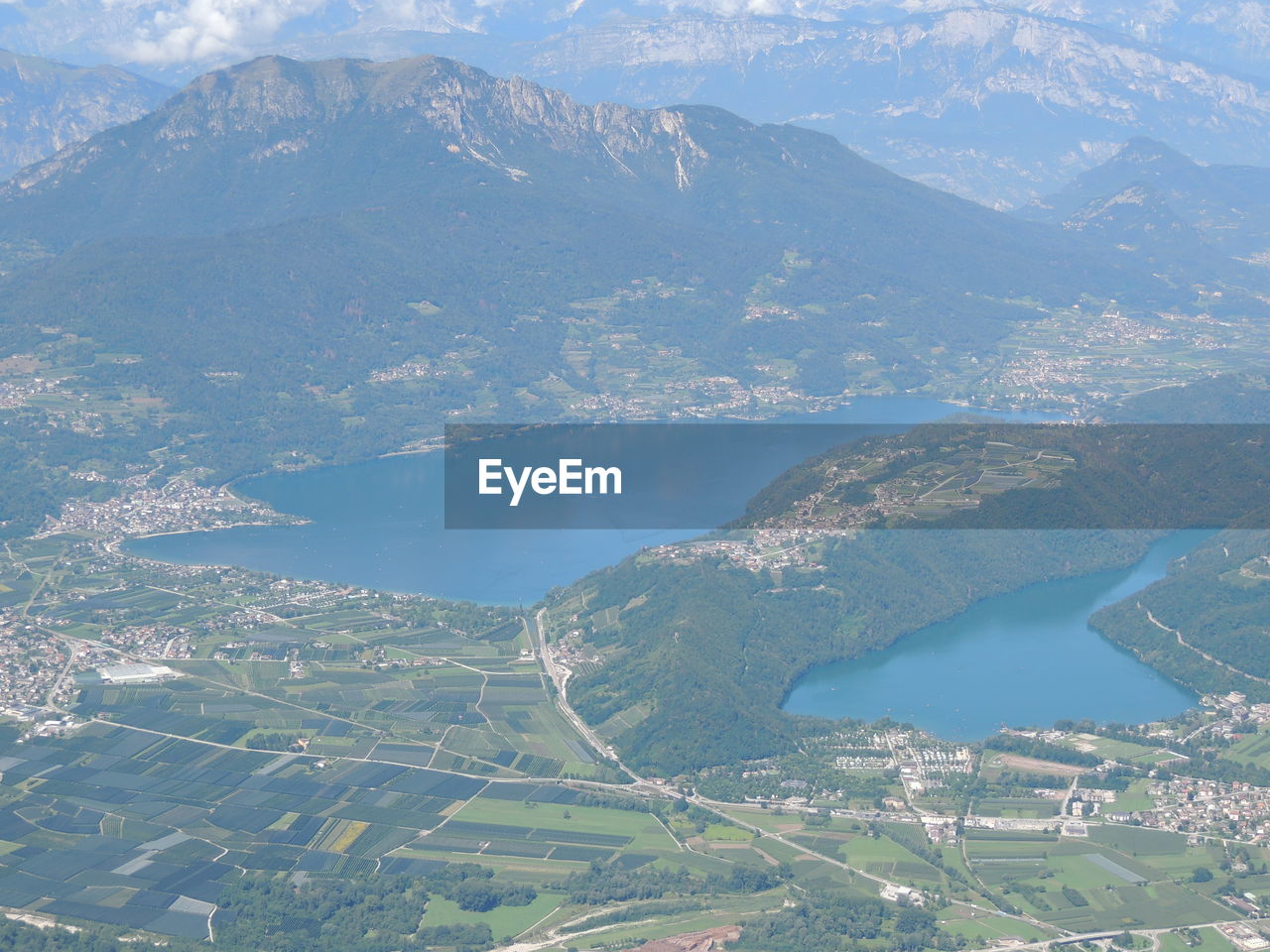 AERIAL VIEW OF TOWNSCAPE AND MOUNTAIN