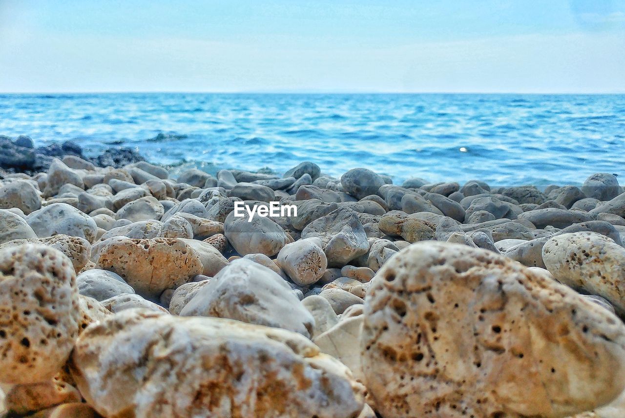 ROCKS ON SEA SHORE