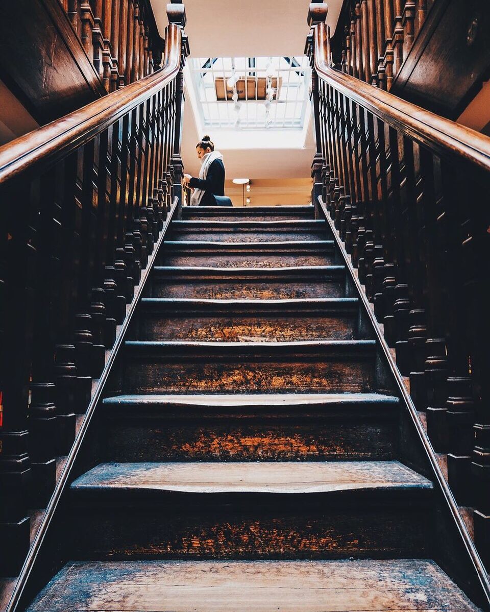 STAIRCASE AT STEPS