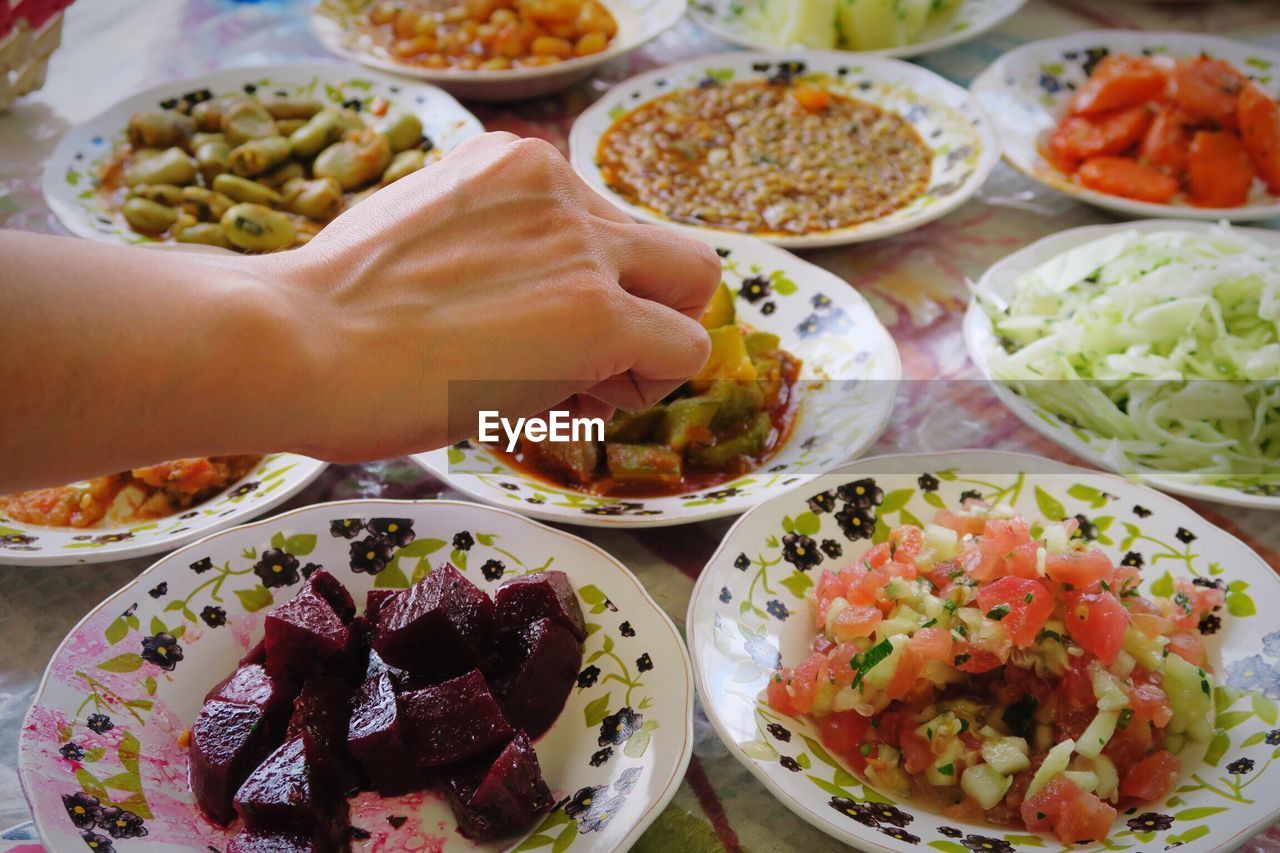 CLOSE-UP OF SERVED FOOD