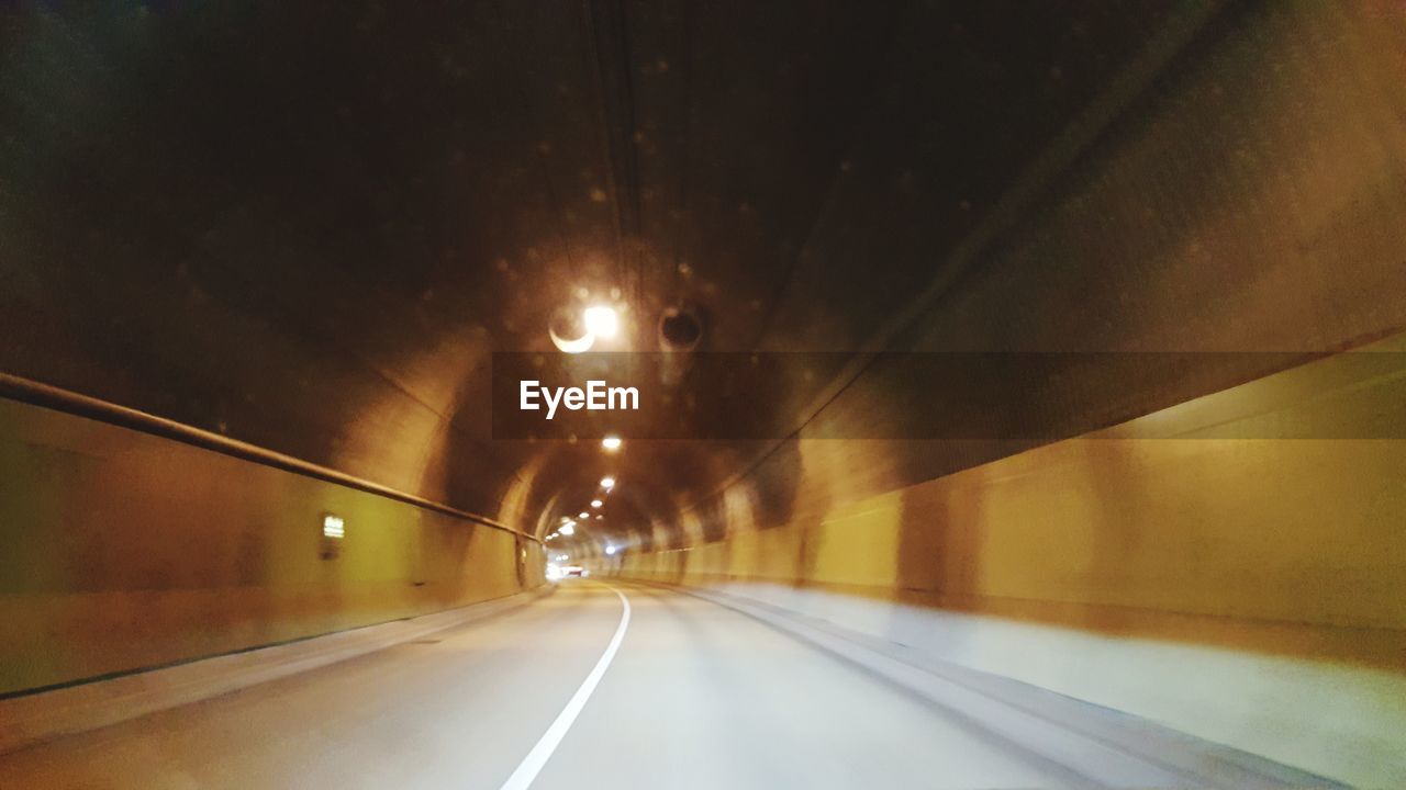 ROAD IN TUNNEL