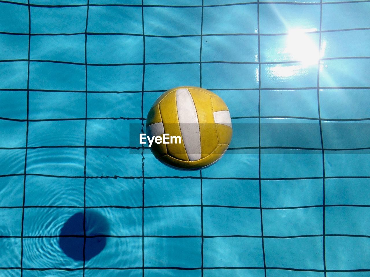 CLOSE-UP OF SWIMMING POOL IN THE WATER