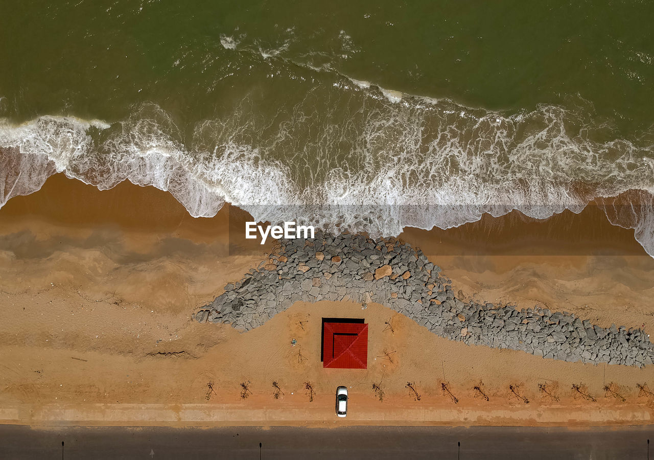 LIFEGUARD HUT ON BEACH