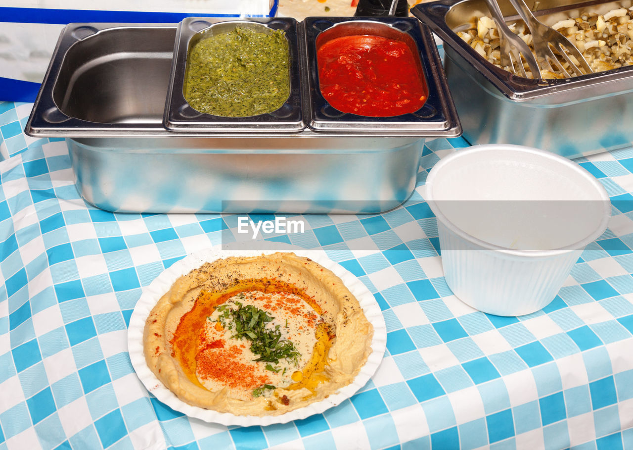 HIGH ANGLE VIEW OF BREAKFAST