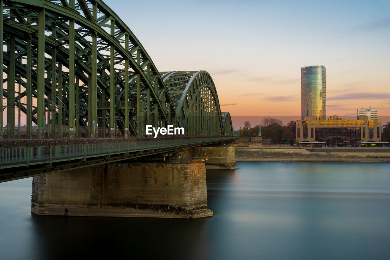 BRIDGE OVER RIVER IN CITY