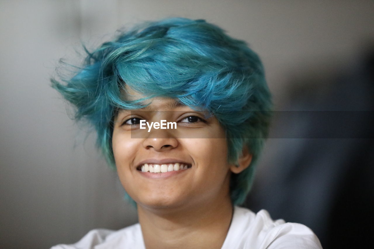 Portrait of a smiling young woman