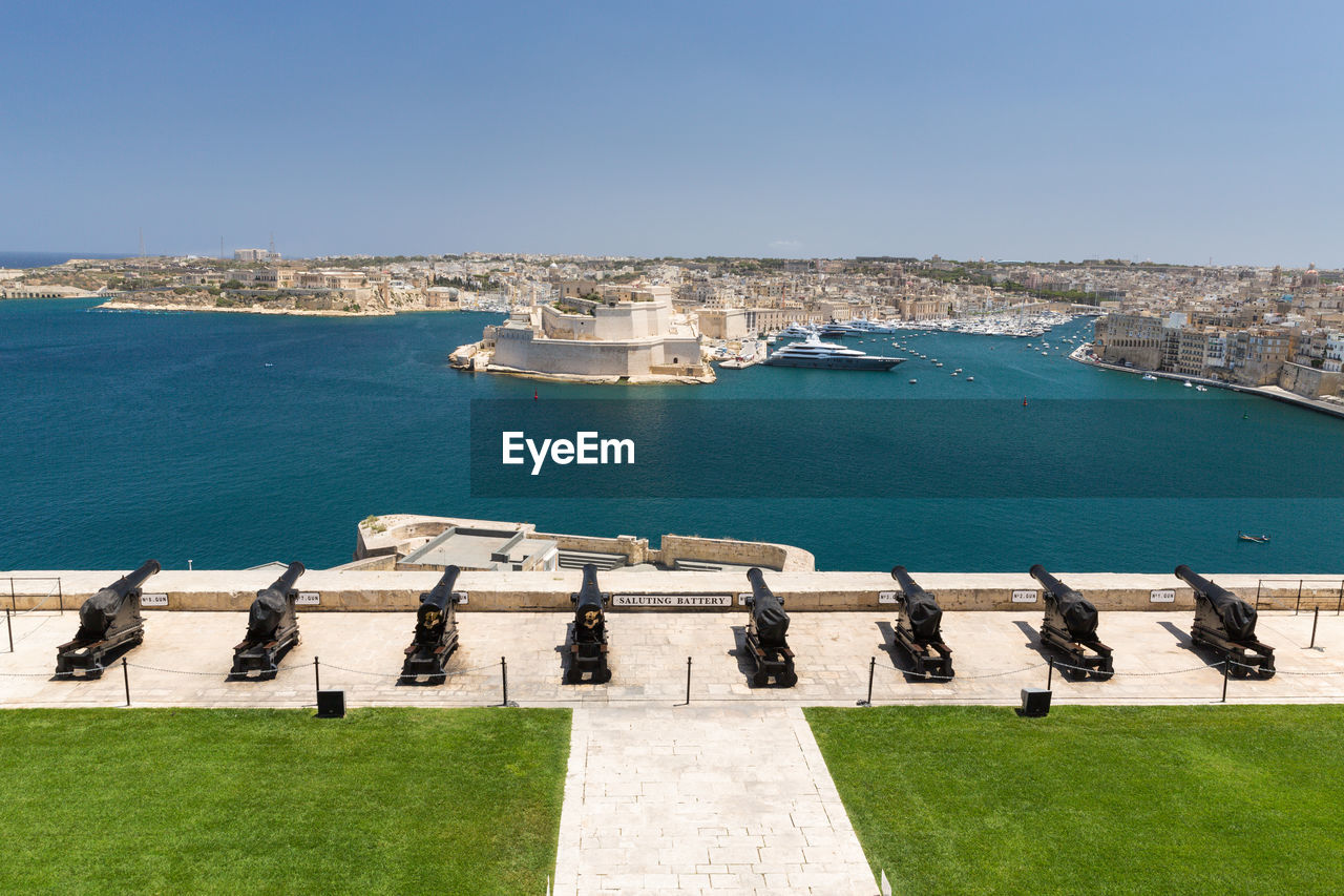 PANORAMIC VIEW OF SEA AGAINST SKY