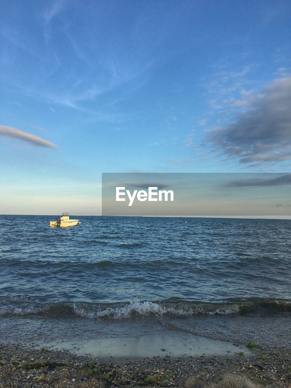 VIEW OF SEA AGAINST SKY