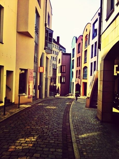 NARROW ALLEY ALONG BUILDINGS