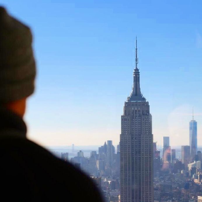 VIEW OF CITYSCAPE AGAINST SKY