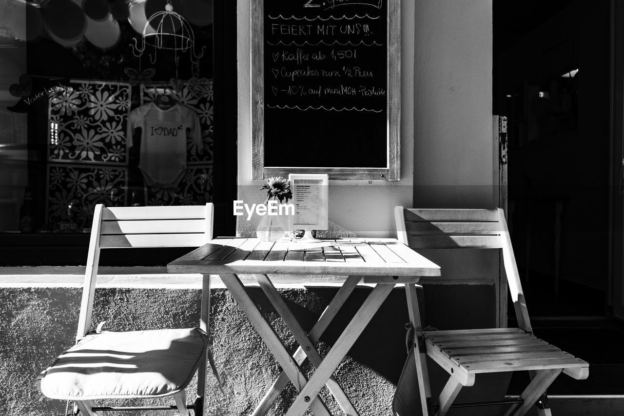 VIEW OF CHAIRS AND TABLES