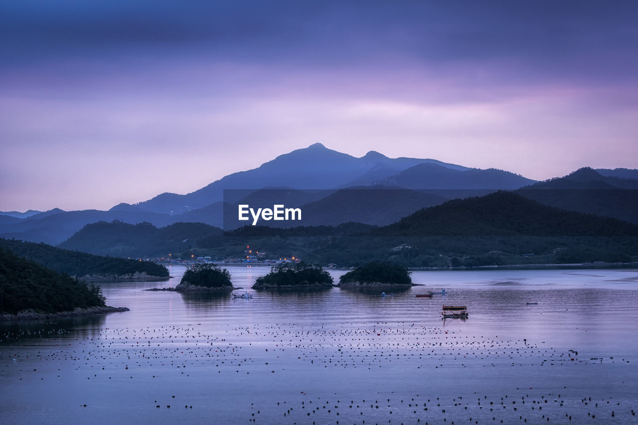 Sunset view over jindo island coast. taken during stormy weather. jindo, south korea