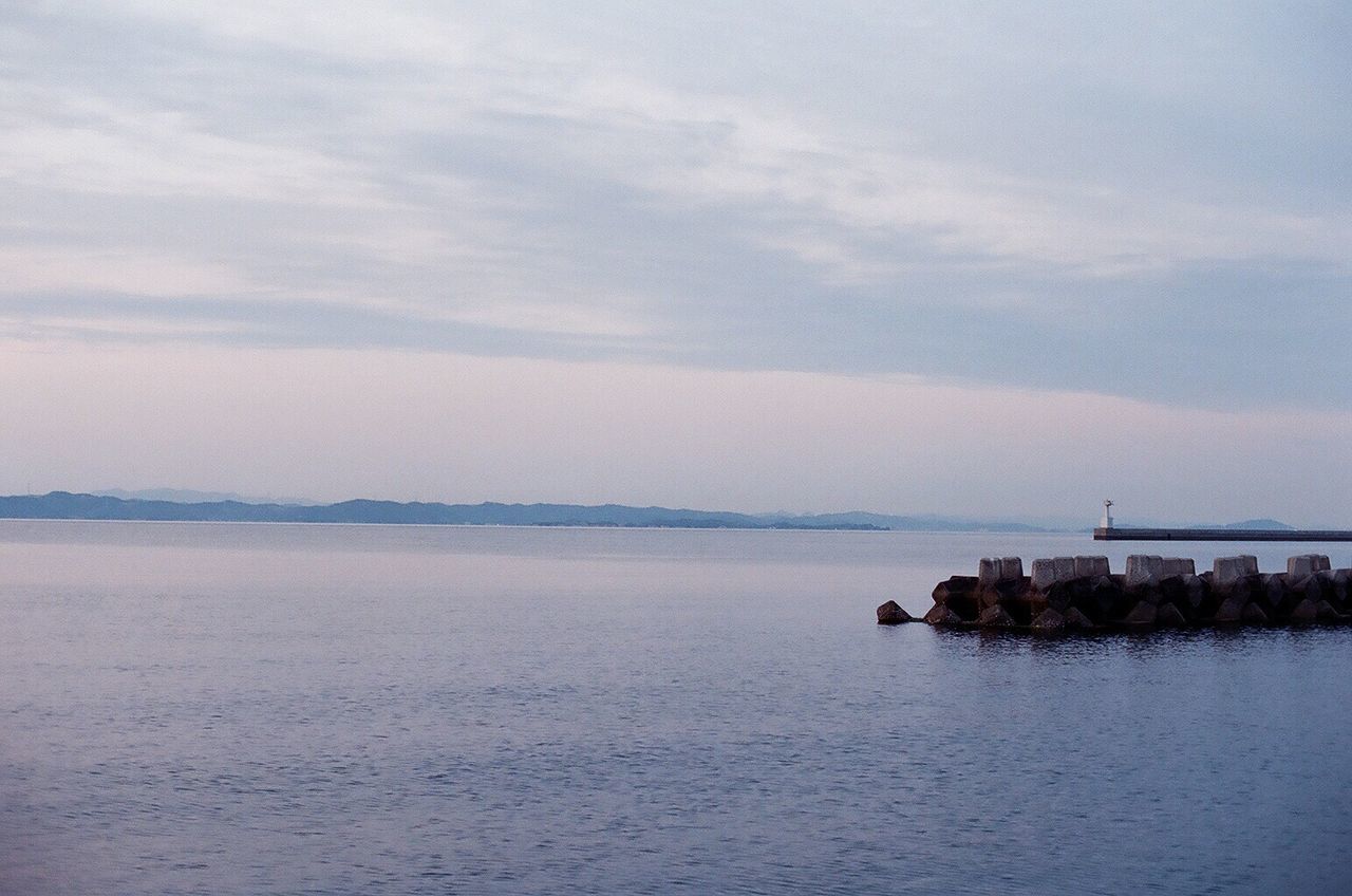 PANORAMIC VIEW OF SEA AGAINST SKY