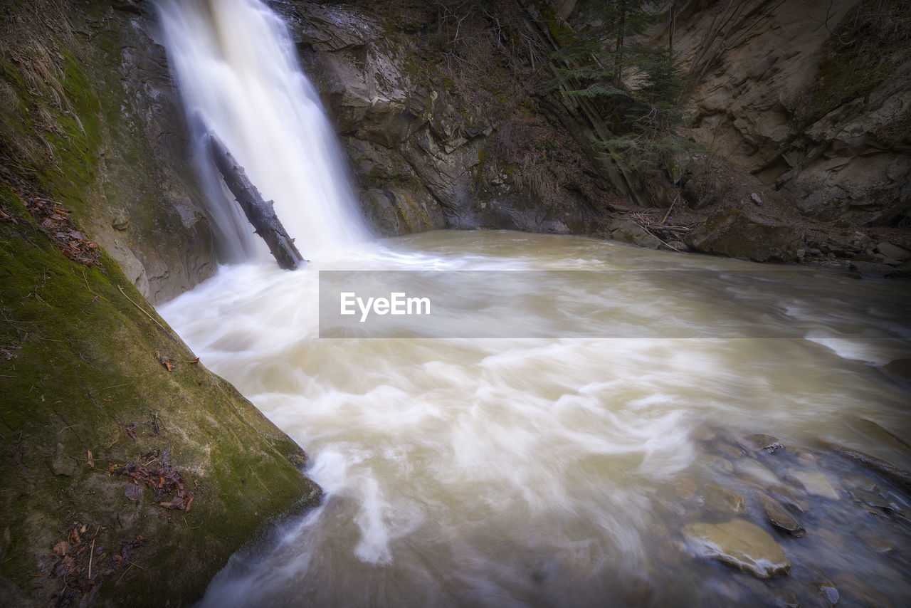 VIEW OF WATERFALL