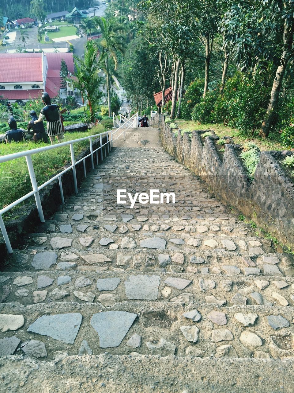 WALKWAY LEADING TOWARDS BUILDING