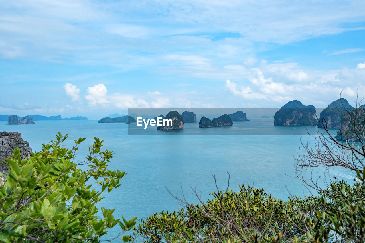 PANORAMIC SHOT OF SEA AGAINST SKY