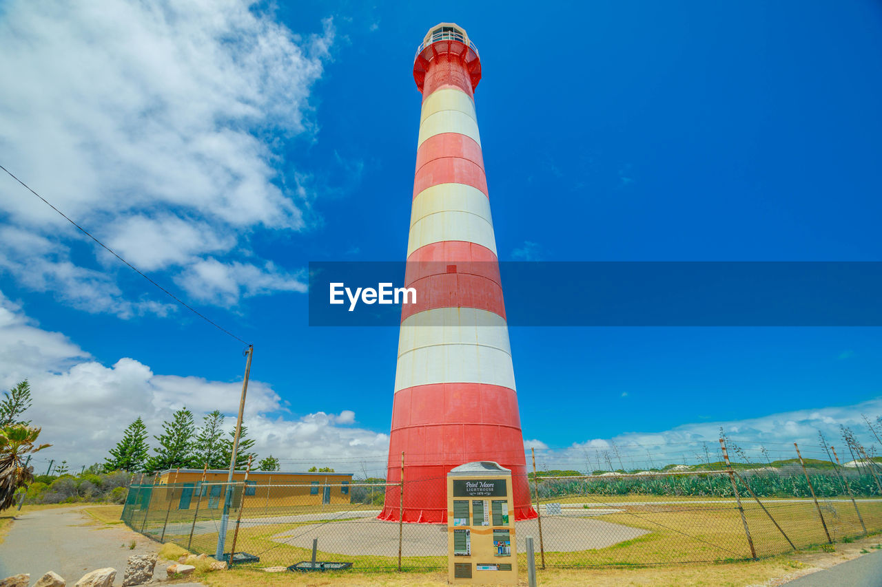 LOW ANGLE VIEW OF LIGHTHOUSE AGAINST SKY