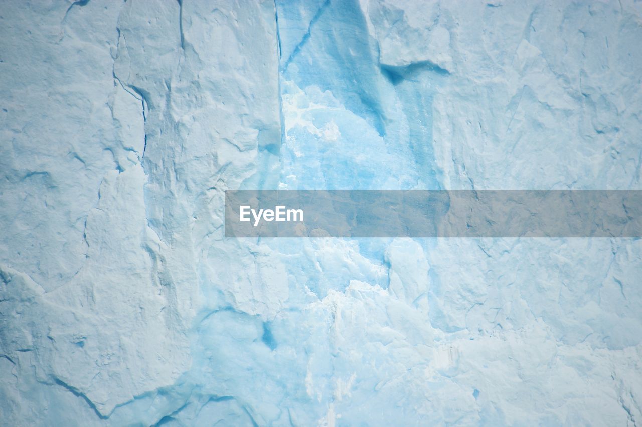 FULL FRAME SHOT OF SNOW COVERED LANDSCAPE