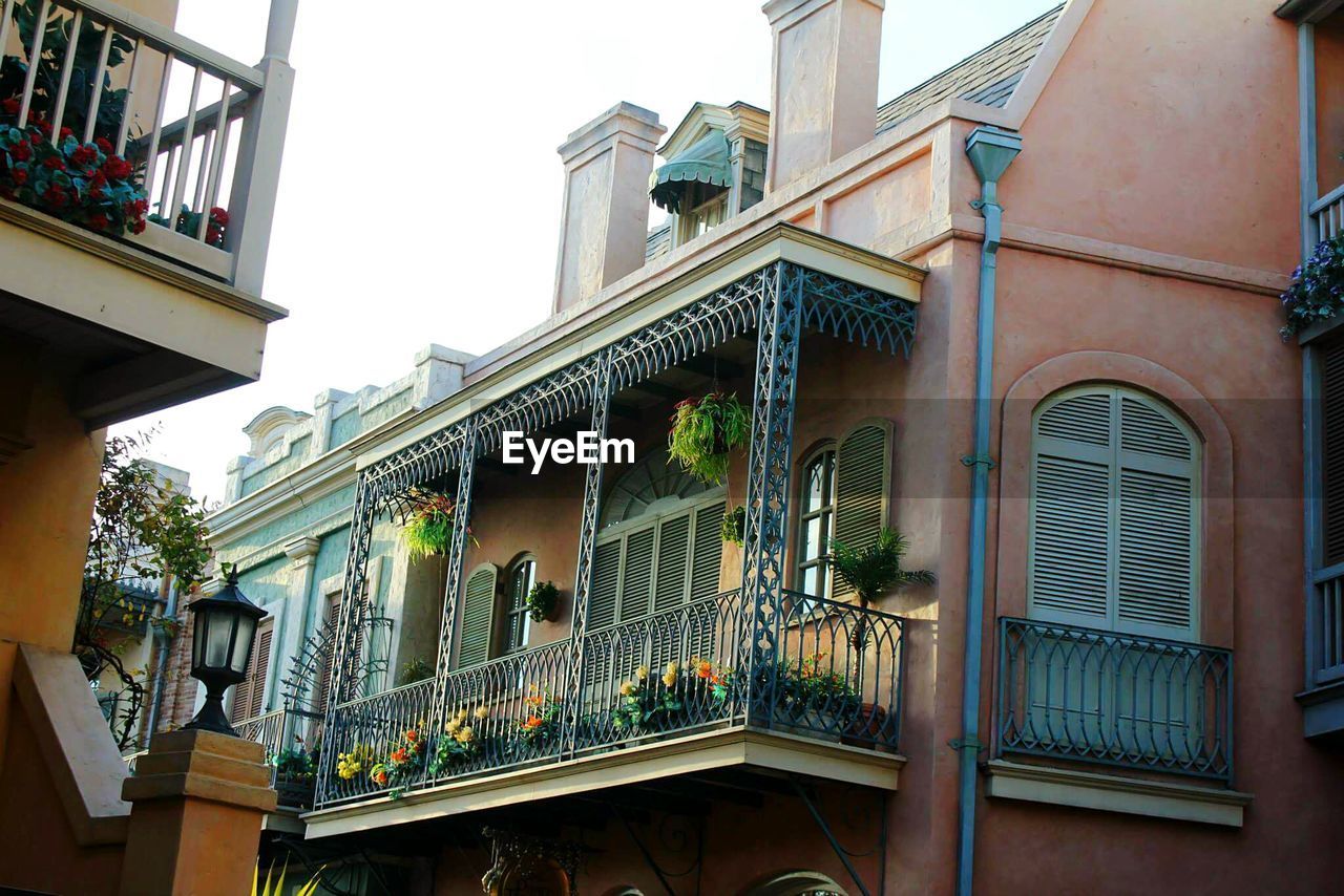 LOW ANGLE VIEW OF BUILDINGS