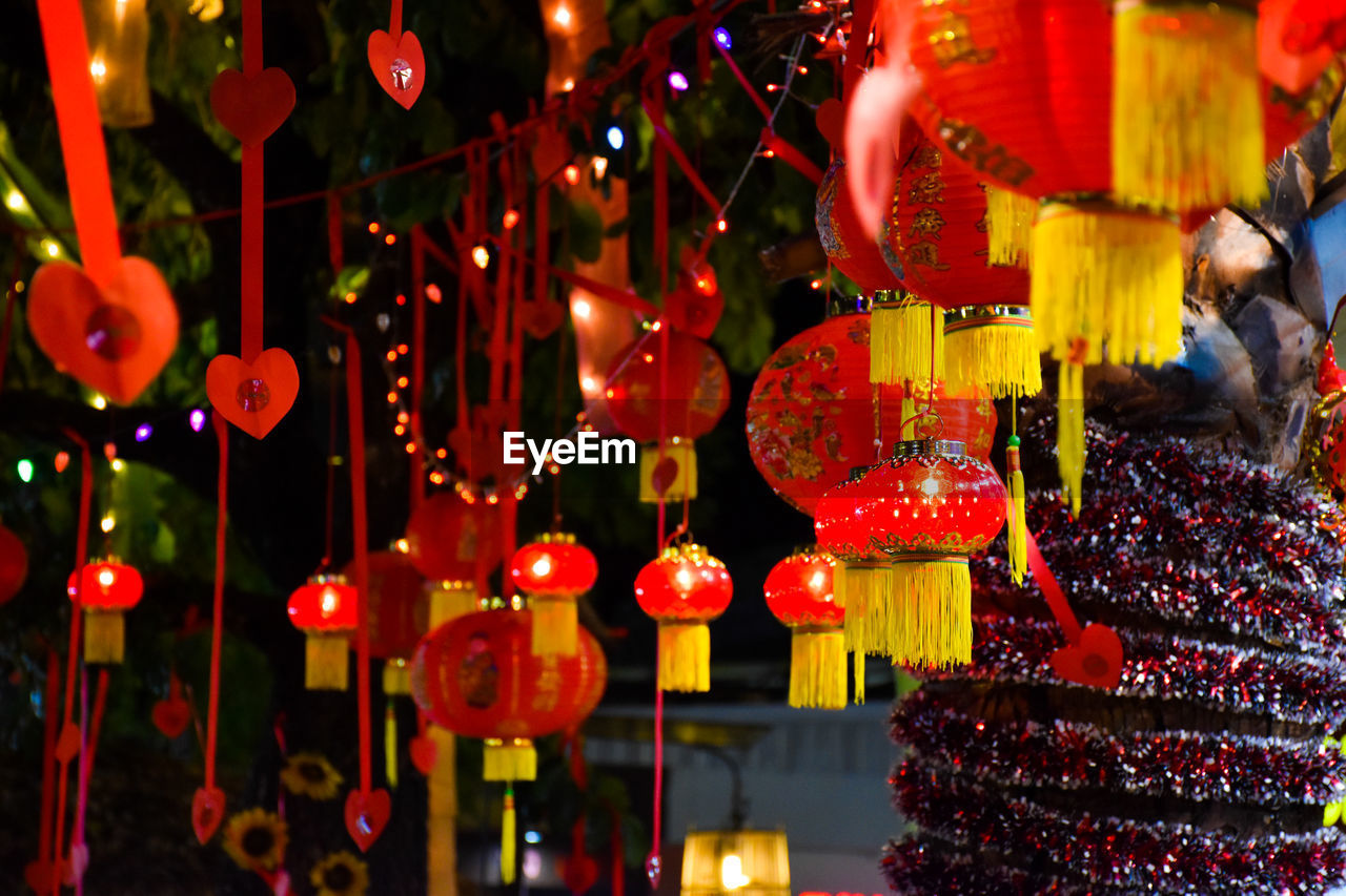 RED LANTERNS HANGING ON DISPLAY