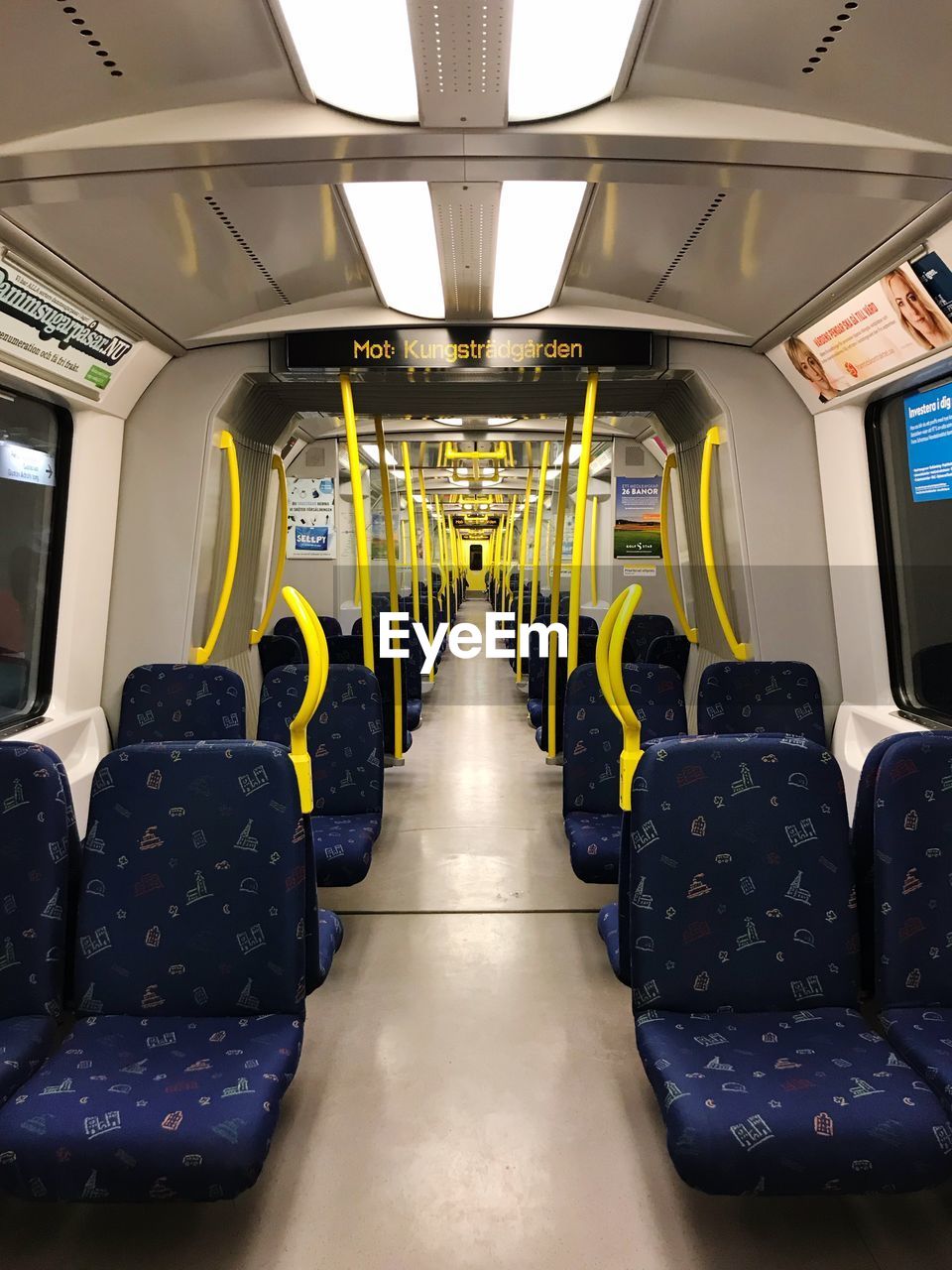 VIEW OF TRAIN IN SUBWAY STATION