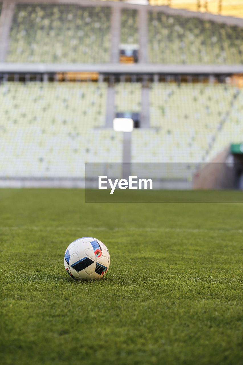 CLOSE-UP OF SOCCER BALL