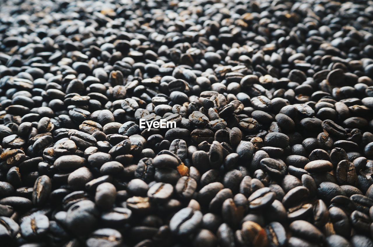 Full frame shot of roasted coffee beans