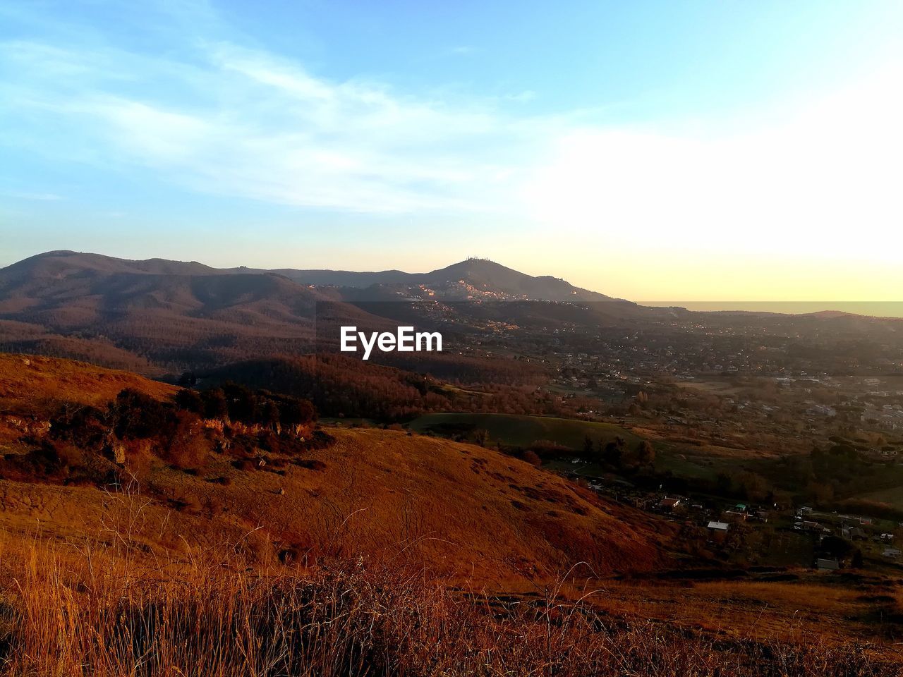 SCENIC VIEW OF LAND AGAINST SKY