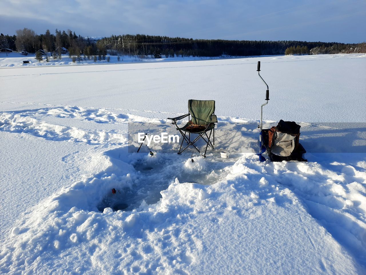 snow, cold temperature, winter, nature, environment, scenics - nature, landscape, frozen, vehicle, beauty in nature, day, land, no people, freezing, white, sky, tranquil scene, tranquility, non-urban scene, outdoors, water, mountain, plant, sunlight, tree, ice, rural scene, field, deep snow