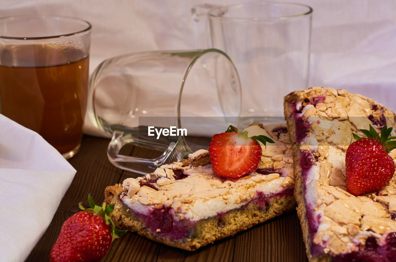 CLOSE-UP OF FRESH BREAKFAST ON TABLE