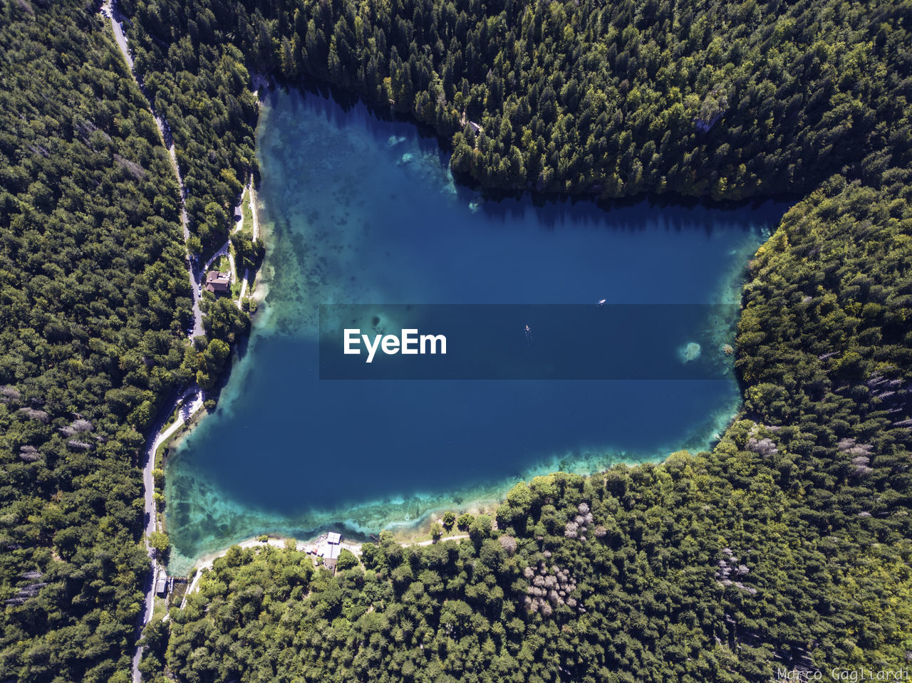 HIGH ANGLE VIEW OF SEA AND ROCK