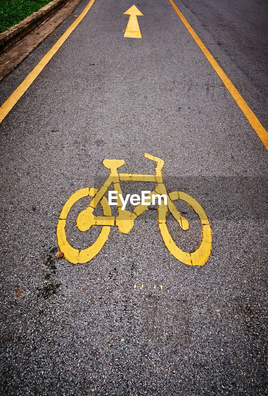 High angle view of bicycle lane marking on road