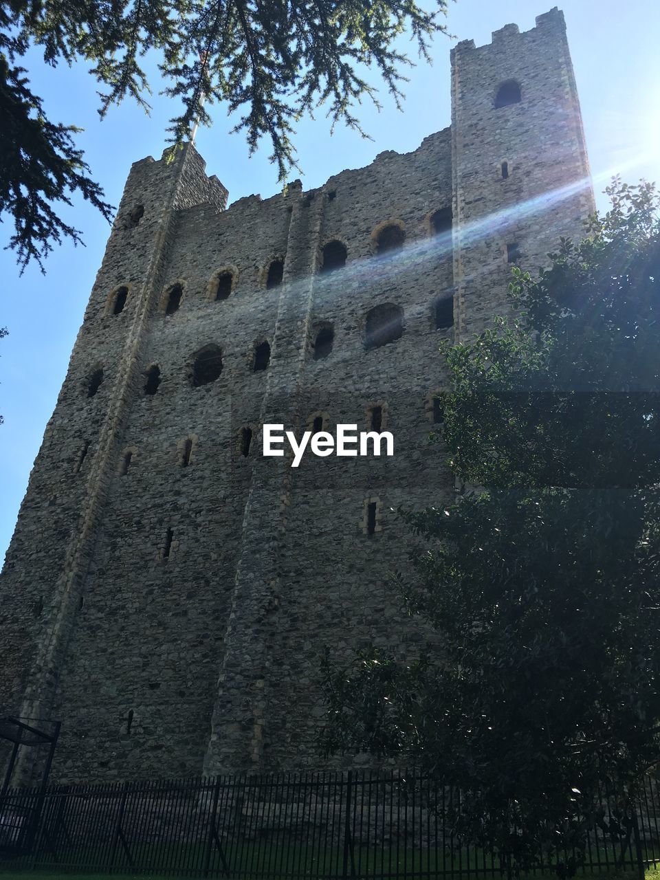 LOW ANGLE VIEW OF OLD BUILDING