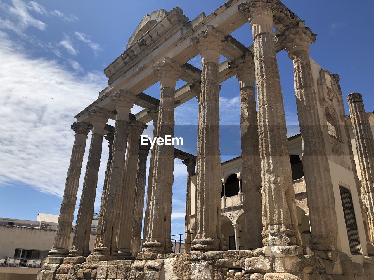 LOW ANGLE VIEW OF OLD RUINED STRUCTURE AGAINST SKY