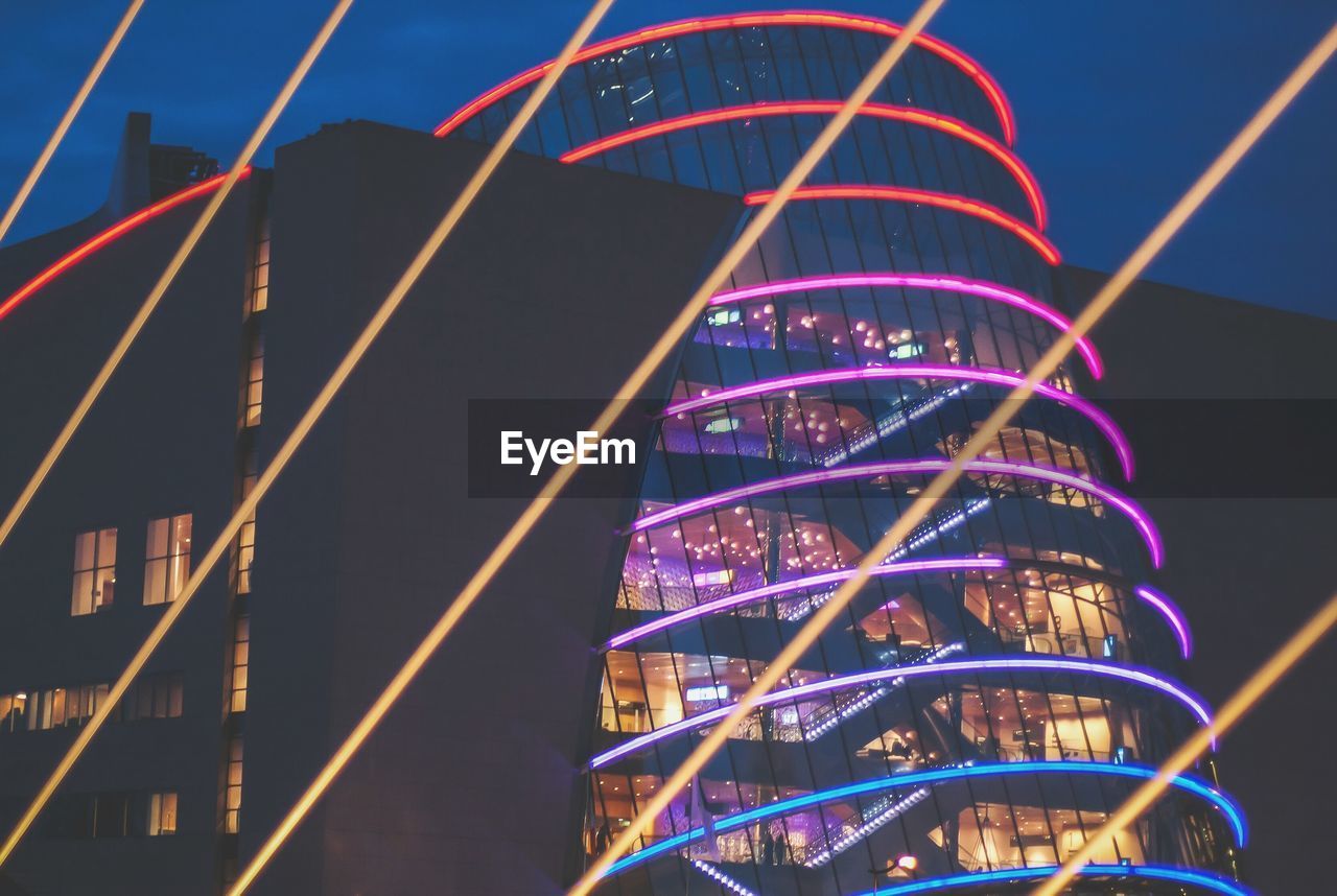 LOW ANGLE VIEW OF FERRIS WHEEL AGAINST SKY