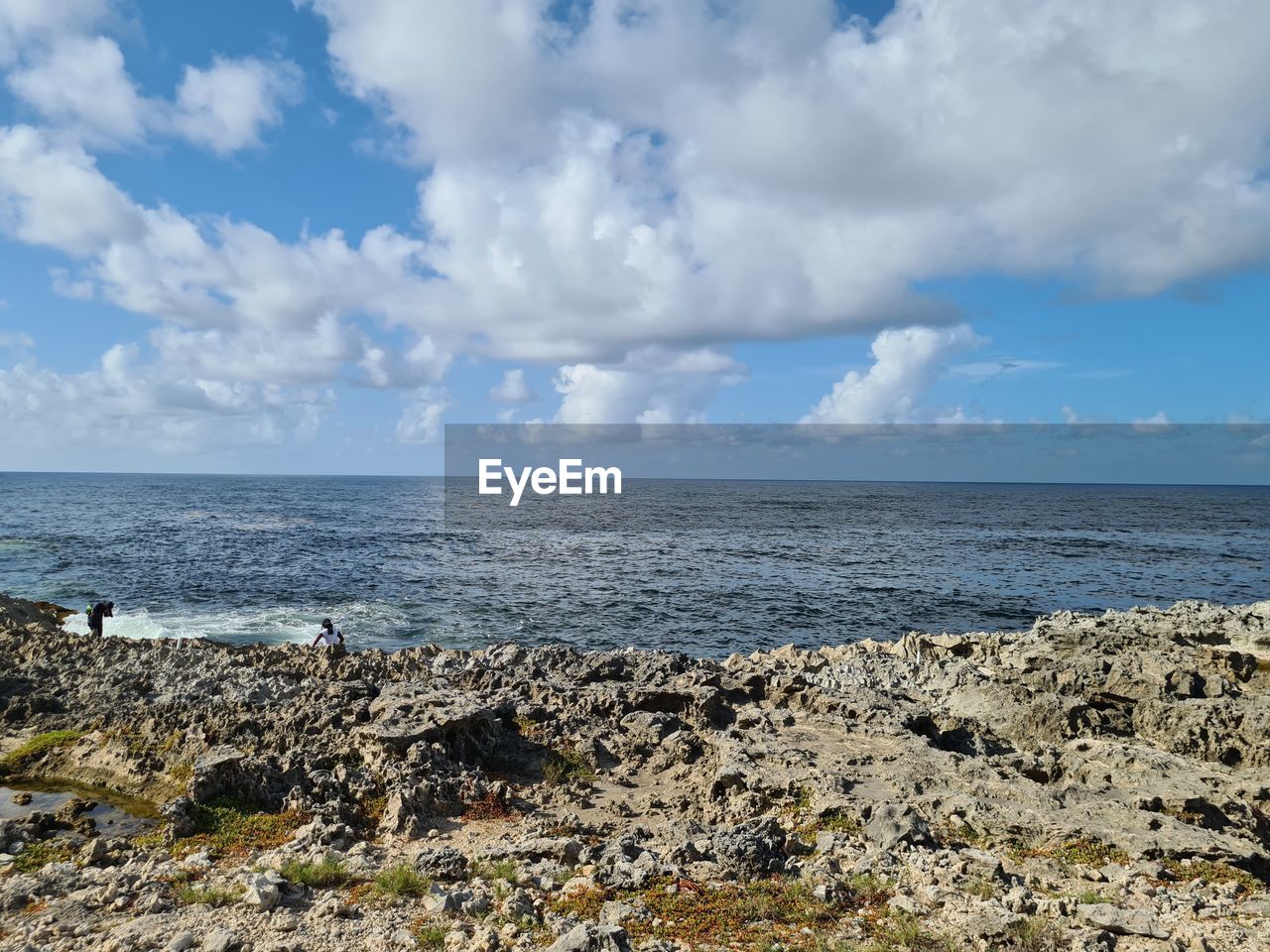 PANORAMIC SHOT OF SEA AGAINST SKY