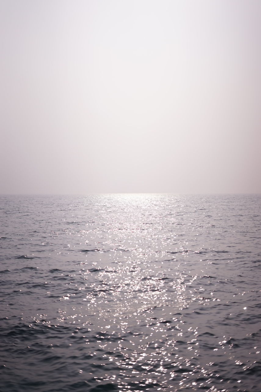 IDYLLIC VIEW OF SEA AGAINST CLEAR SKY