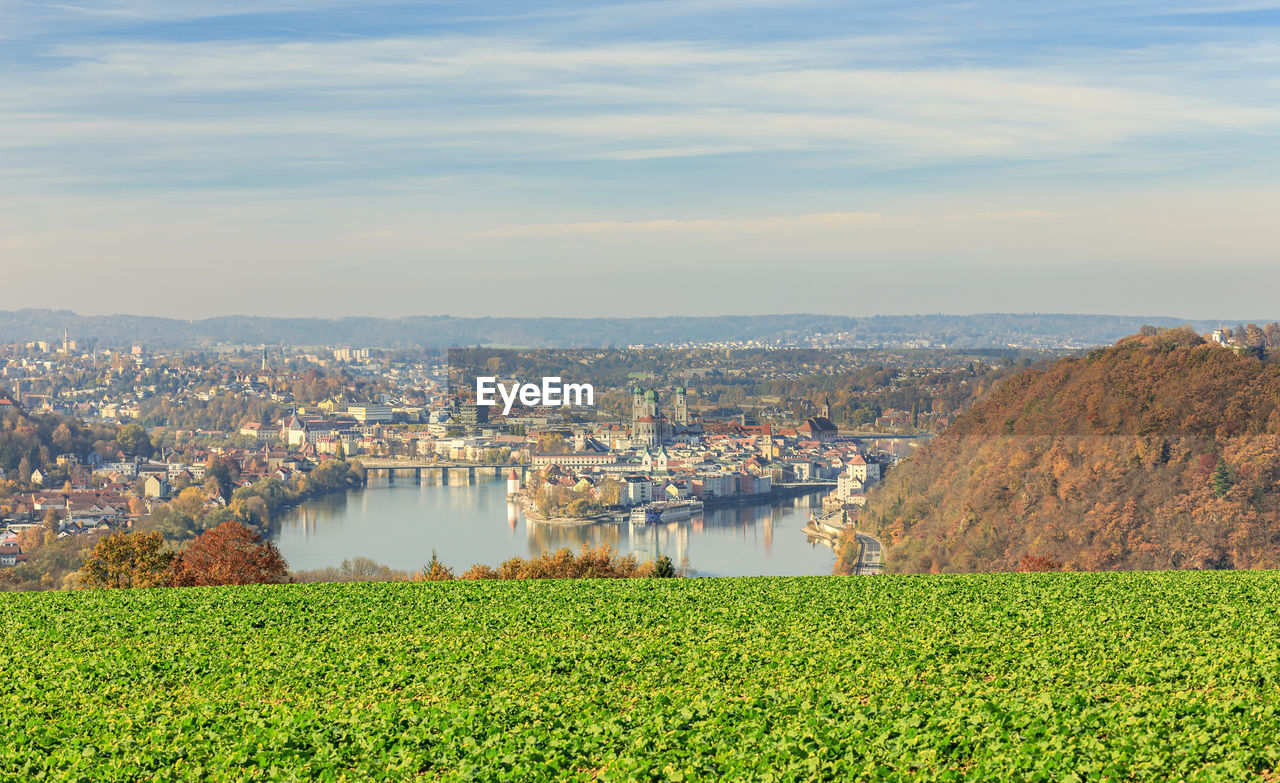 PANORAMIC VIEW OF CITY AND SKY